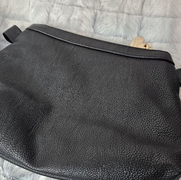 Betsey Johnson Black and White Bow Bag with Makeup Pouch - Picture 12 of 16